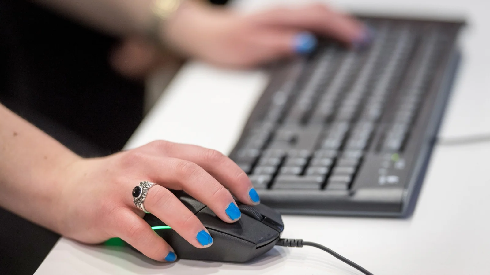 Meta to Track Employee Mouse, Keyboard Activity to Train AI Models